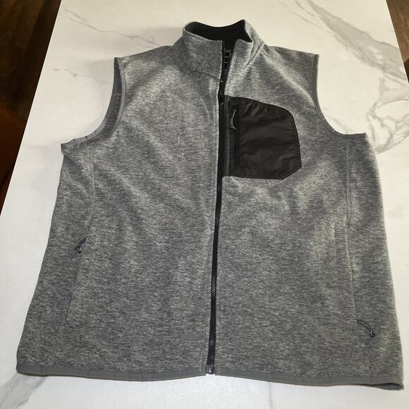 Lands End Mens Lot of 2 Fleece Vests Full Zip With 3 Zip Pockets Gray Green Sz L - Picture 4 of 16